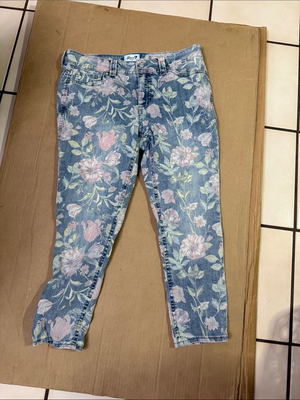 Seven7 Floral Print Cropped Jeans in Blue with Pink & Green Flowers